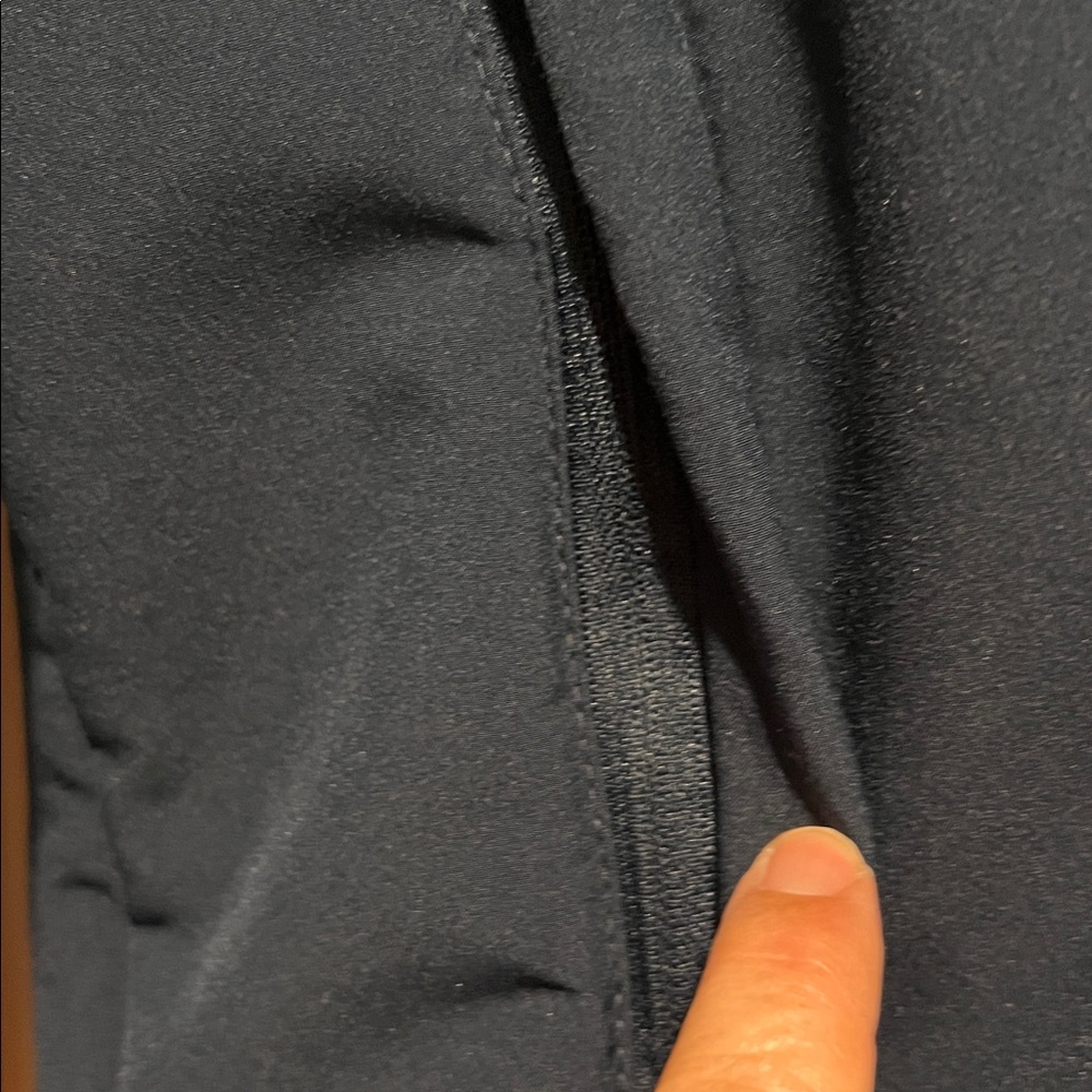 Kirkland Signature Men's Navy Hooded Jacket - Picture 6 of 6